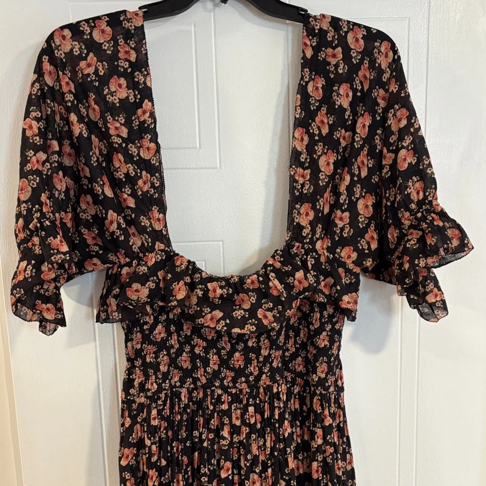 Doen Black and Pink Floral Maxi Dress - Picture 6 of 11